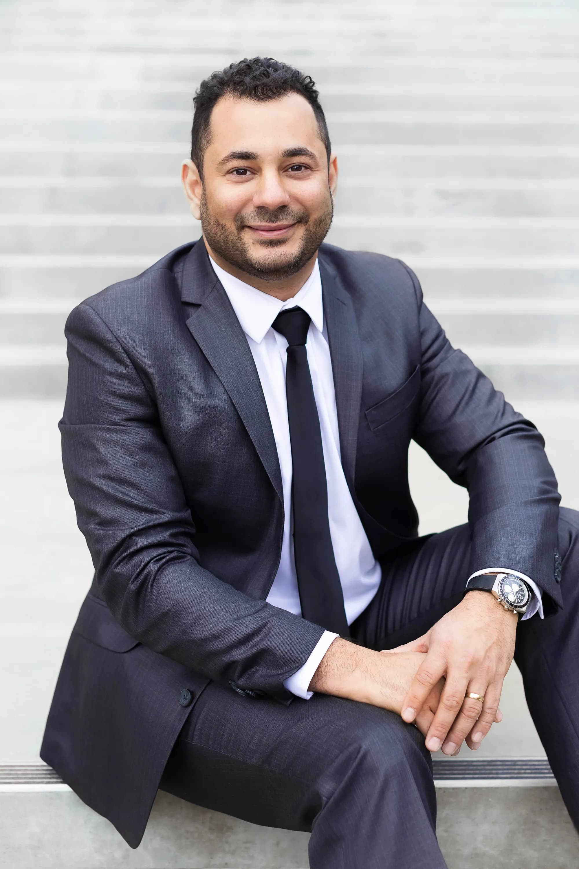 Dr. Parham Mafi, board-certified plastic surgeon in Fresno